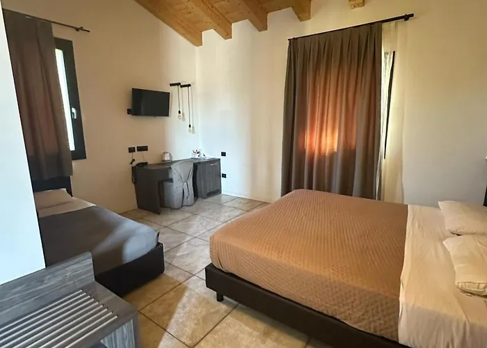 Taverna Napoleone 3* San Lorenzo (Modena)